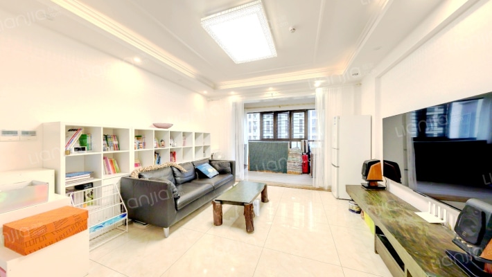 南山雍江汇二期二手房实景图