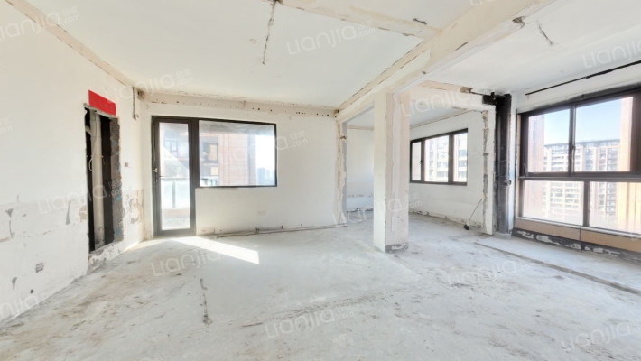 时光悦酩公寓二手房实景图