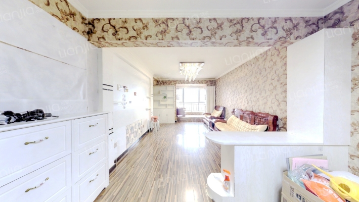 南河庭院二手房实景图