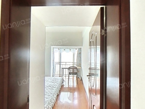 合租·北城阳光今典 4居室 东南卧