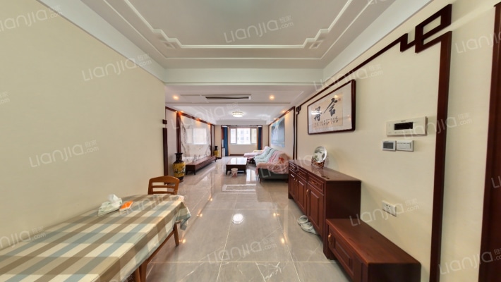 山钢建设凭海临风三期二手房实景图