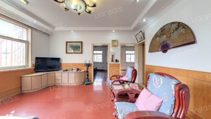 苗圃路19号二手房实景图