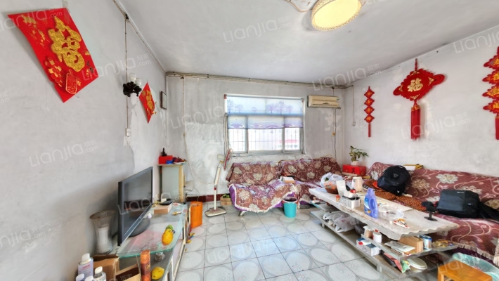 老区委家属院二手房实景图