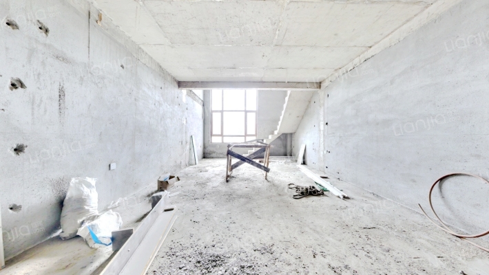 恒健橘子郡二手房实景图