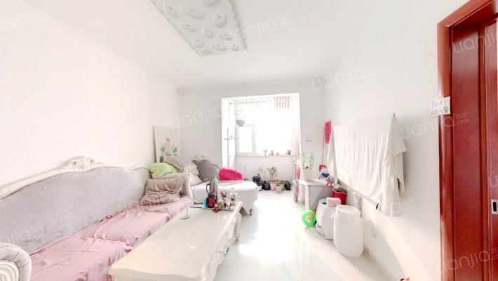 潮新佳苑二手房实景图