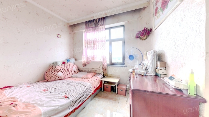 华宸名城二手房实景图