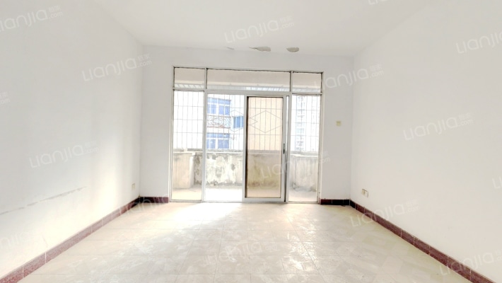 港湾新村二手房实景图