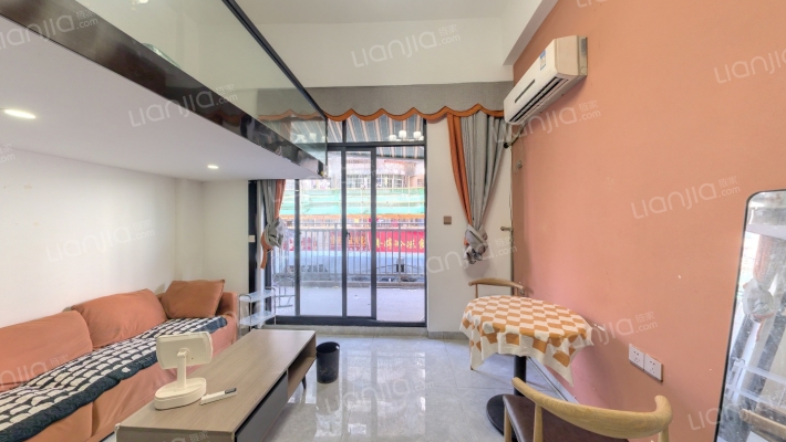 财富立方宾馆二手房实景图