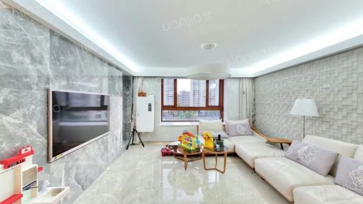 枫丹白露水秀花园二手房实景图