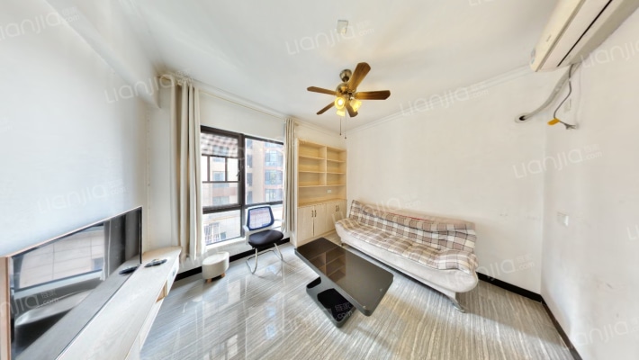 达美D6区二手房实景图