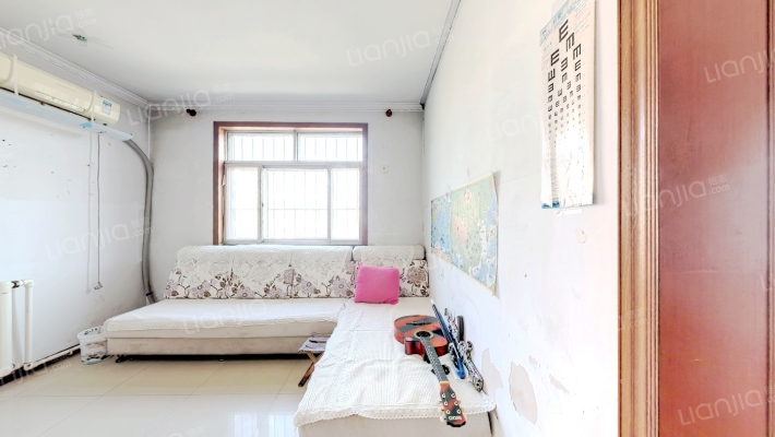 教师小区二手房实景图