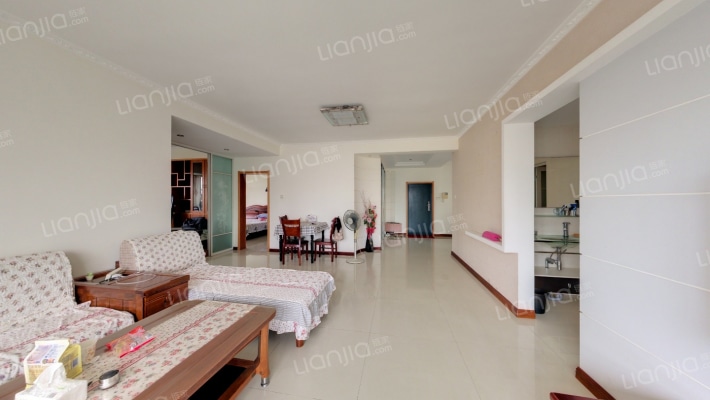 康嘉大景城北区二手房实景图