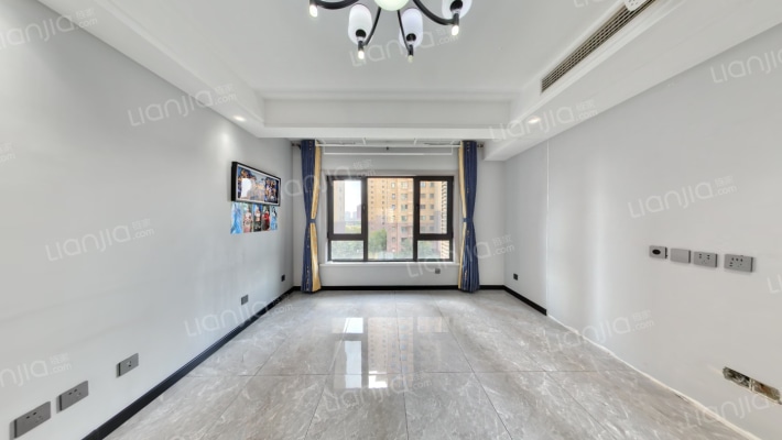 远洋琨庭春华园二手房实景图