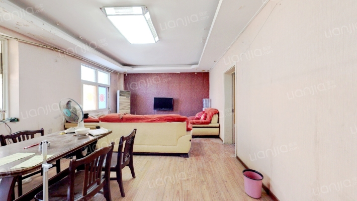 商城东路1号院二手房实景图