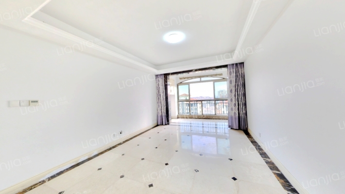 维罗纳贵都二手房实景图