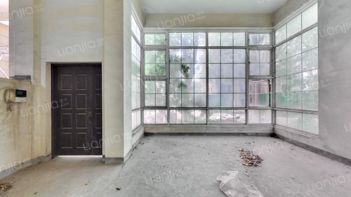 名豪山庄二手房实景图