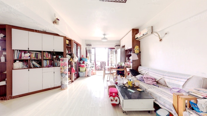 汇美苑二手房实景图