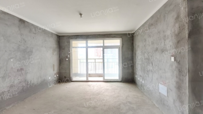 华鼎城6号院二手房实景图