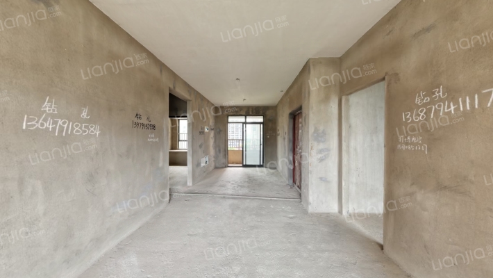 银城江畔二手房实景图