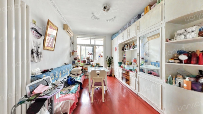 鞍山二路74小区二手房实景图