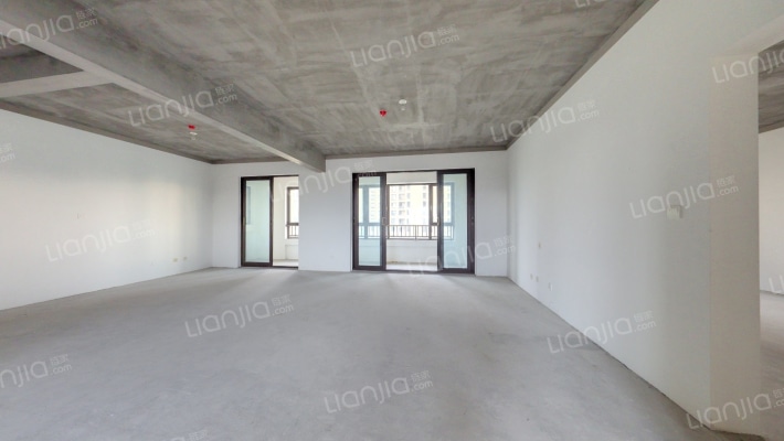 北上海至尊二手房实景图