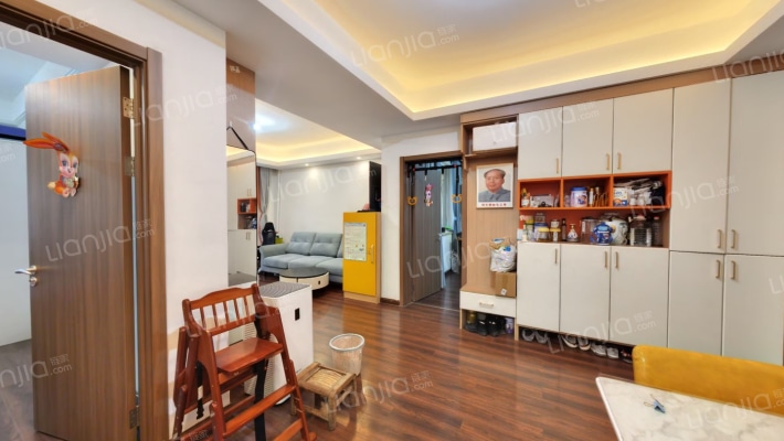 联投龙湾三期二手房实景图