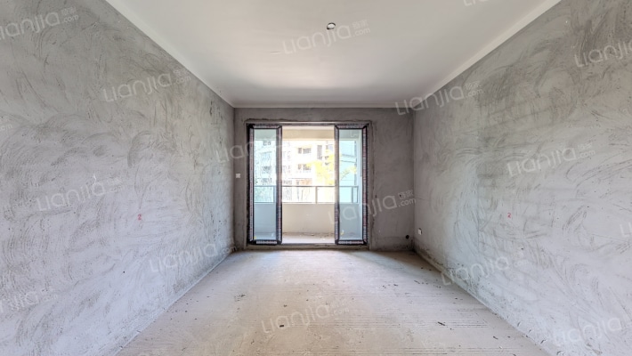 中国摩五期檀香佳苑二手房实景图