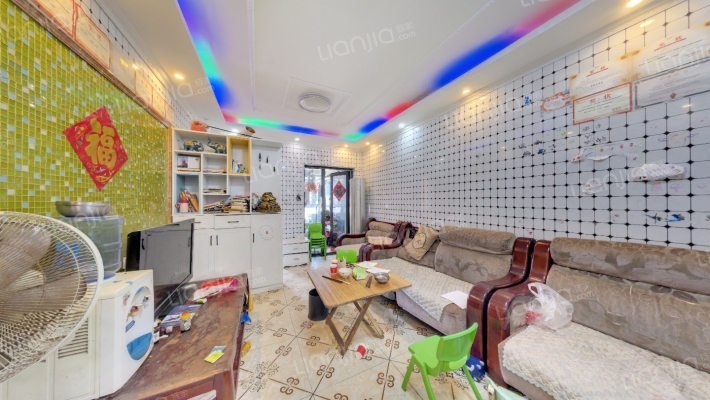 九龙国际二手房实景图