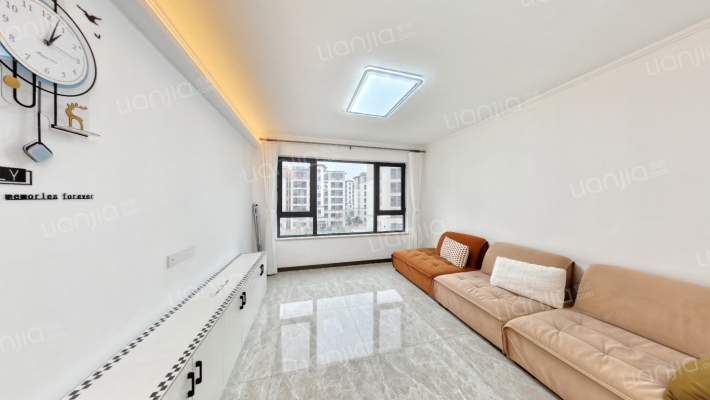 雅居乐滨河雅郡北岛馨苑二手房实景图