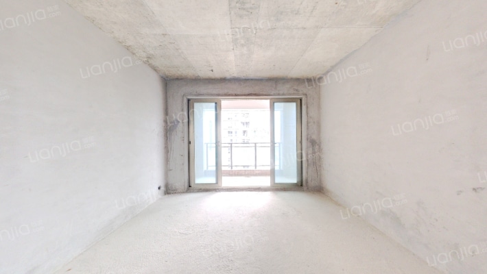 丽日君颐家园二手房实景图