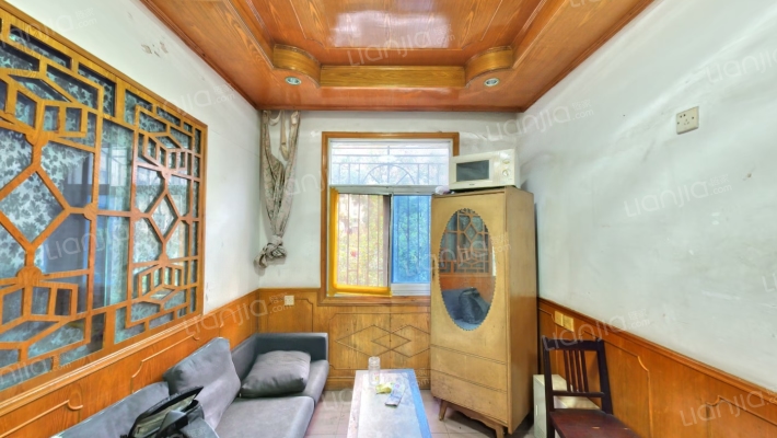 粮食局宿舍二手房实景图