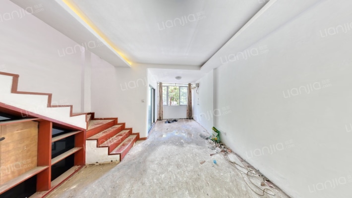 君临香格里A区二手房实景图