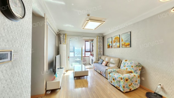 万科公园里二手房实景图