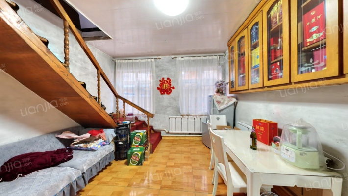 后炮台村二手房实景图