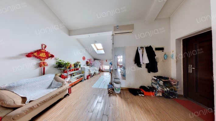 东李职工宿舍二手房实景图