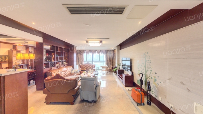 芙蓉名城C区二手房实景图