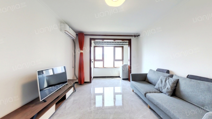 南北通透三居室 2.精装修 3.采光视野好 4.配套齐全-客厅