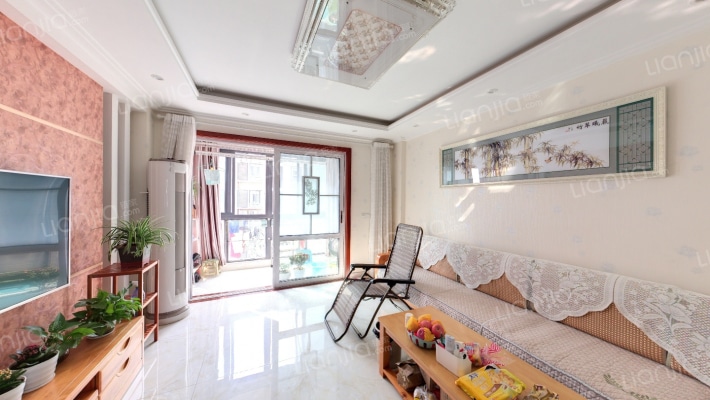 锦尚名都二手房实景图