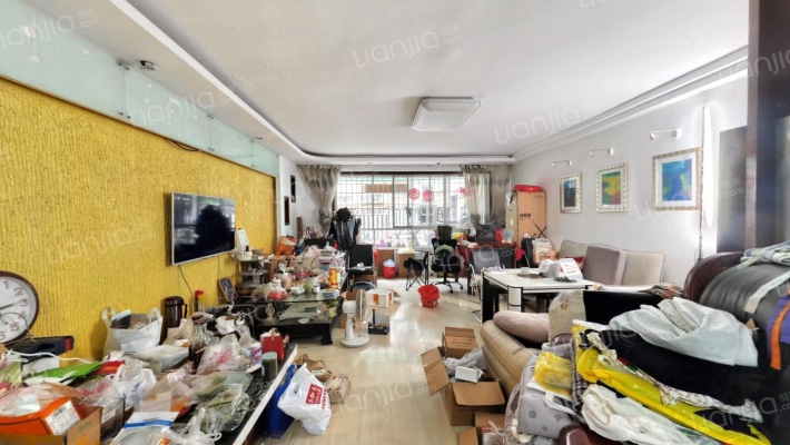 逸彩馨苑二手房实景图