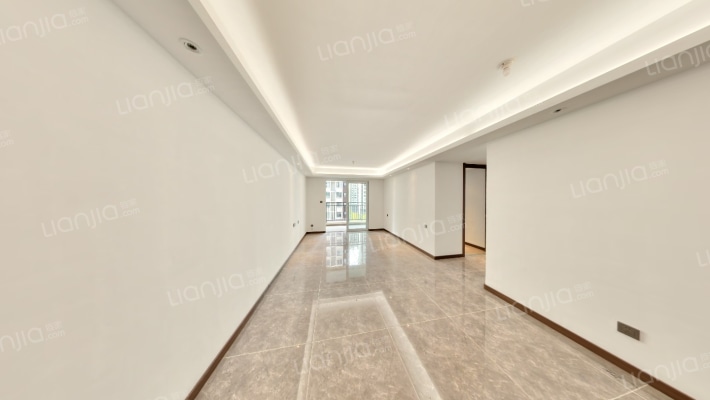 万科·麓山二手房实景图