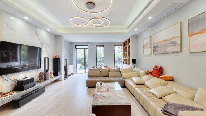 世茂云湖维拉岛2区二手房实景图