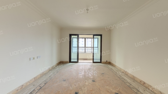 伊顿郡二手房实景图