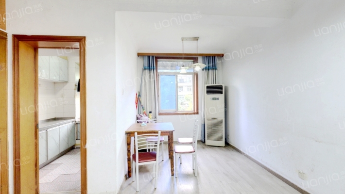 地矿局327队生活区二手房实景图