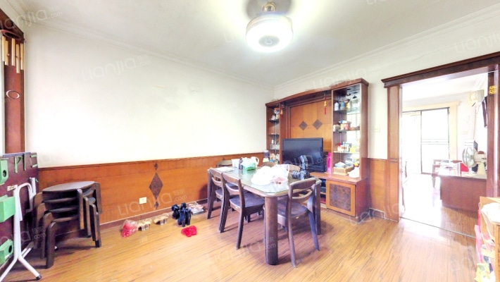 沈家弄路946弄二手房实景图