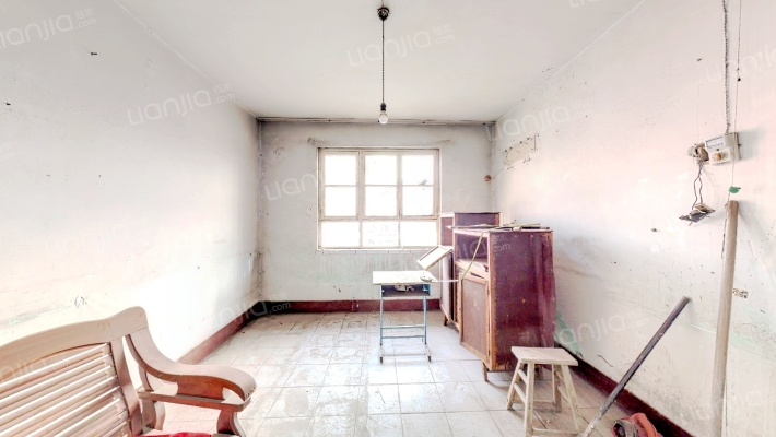 教委家属楼（市府东路）二手房实景图