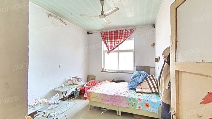 妇幼家属楼二手房实景图