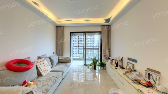 松湖之光2期尚品二手房实景图