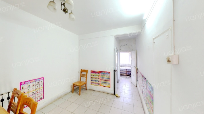 西安市艺术学校家属院二手房实景图