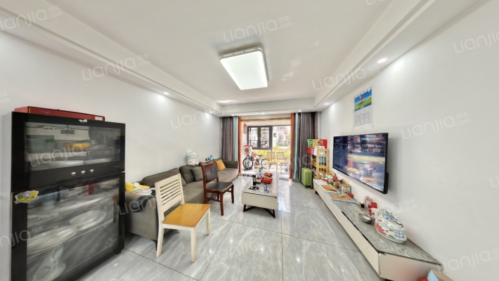 上坤·滨江四季二手房实景图