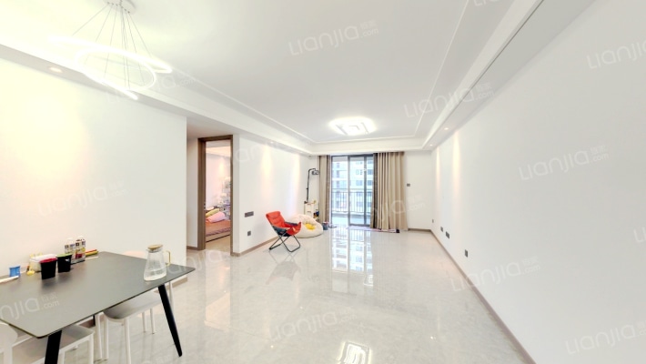 世茂璀璨风华二手房实景图